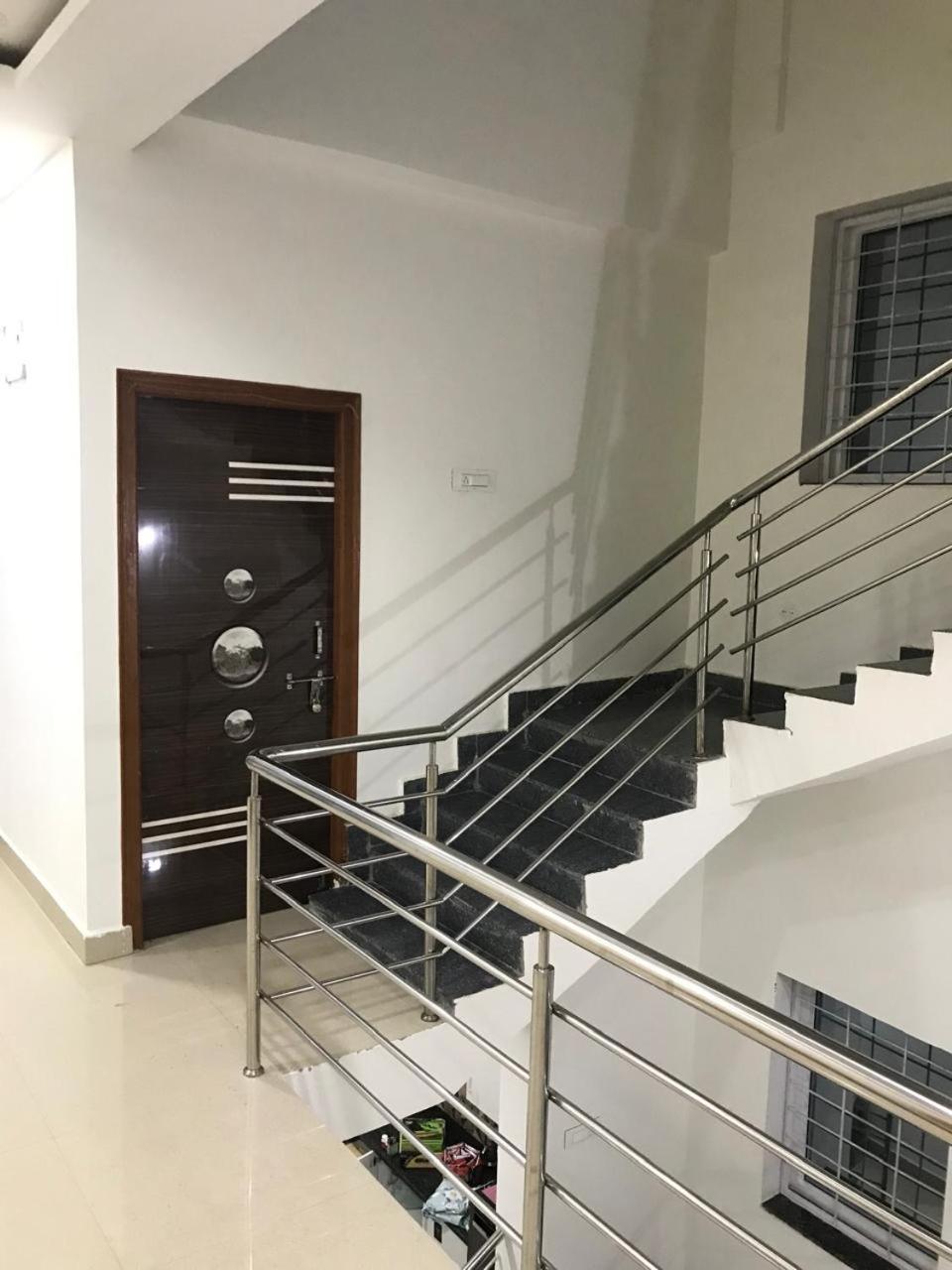 Leo'S Den 9 Guests Ac 3Bhk 9 Mins To Rgia Villa Shamshabad Bagian luar foto